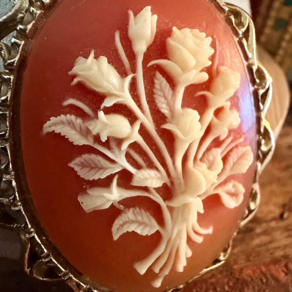 Vintage Carved Shell Cameo Floral Brooch